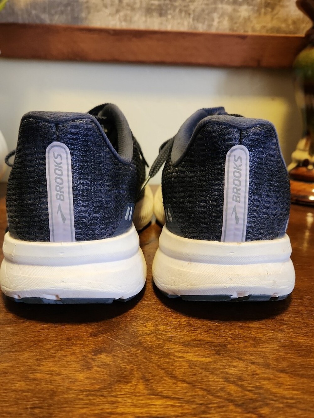 Brooks Launch 8 - Picture 6 of 6